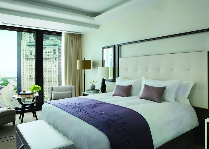 Deluxe  King Room Disability Access